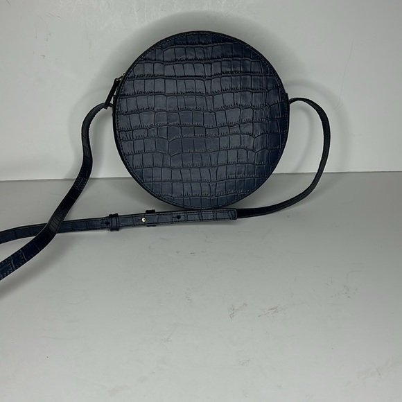 Sézane Nicole Circle Croc Embossed Leather Bag - Picture 3 of 12